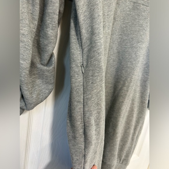 Grey Woman’s Hunter Sweater Dress S with pockets - Picture 5 of 8